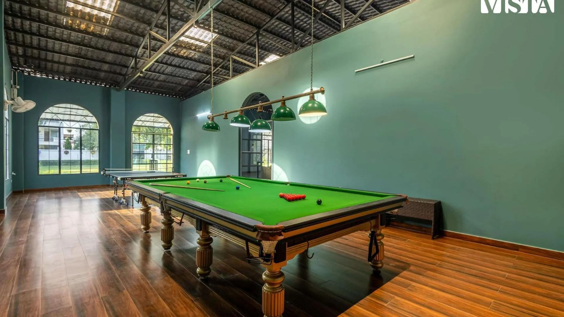 Villa Arcadian Manor With Indoor Pool Indoor-Outdoor Games At Varanasi By Stayvista
